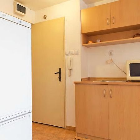 Stay Nexus Near Airport София Екстериор снимка