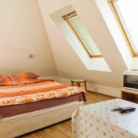 Stay Nexus Near Airport София Екстериор снимка