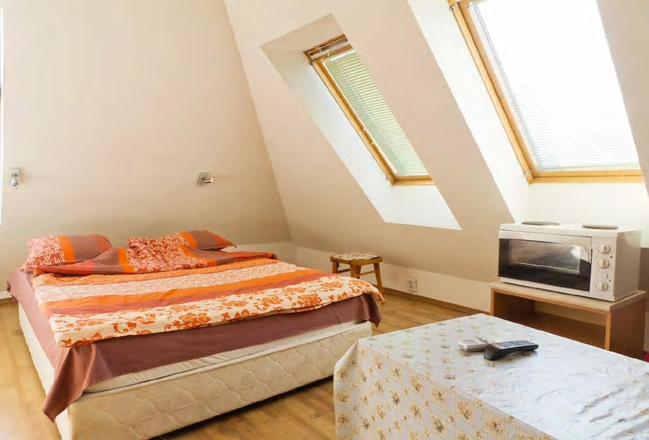 Stay Nexus Near Airport София Екстериор снимка